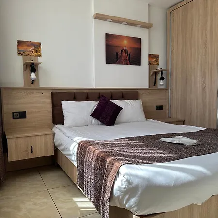 Hotel Beyondiest